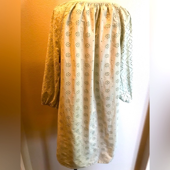 Faherty brand Cute Women Organic cotton Dress.. Size Medium - Picture 3 of 11